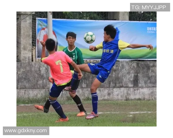 探索zxm足球的魅力与发展之路，助力青少年足球梦想成真